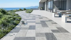 Płytki i porcelana to już nie standard: ścieżki mają powłoki antypoślizgowe, trwałe